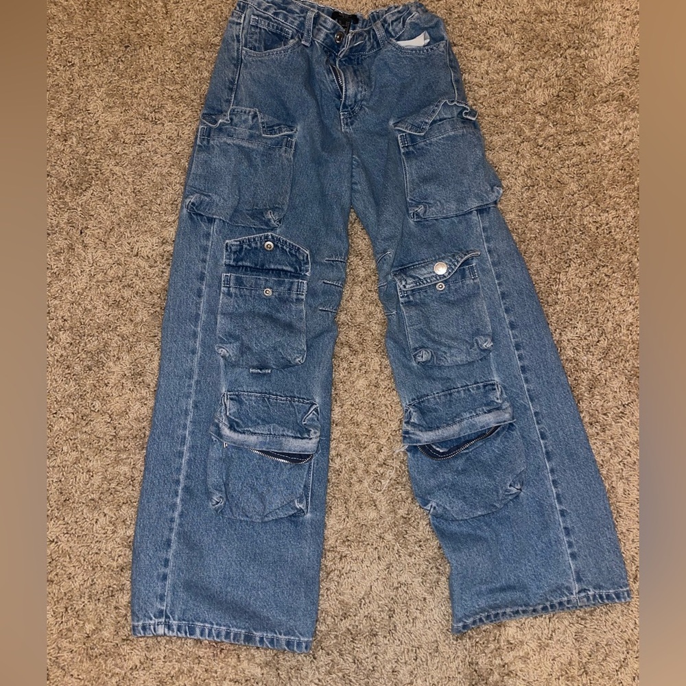 Forever 21 Girls wide leg Cargo Jeans multi pockets. Sz 11-12